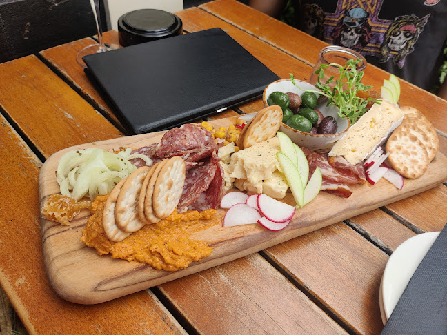 Little Blackwood - Hospitality and gastronomy