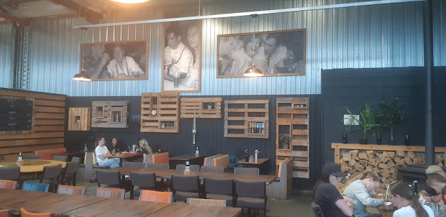 Comments and reviews of Te Aro Brewing Company