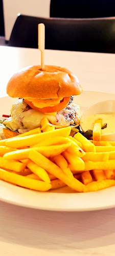 160 Hobsonville Point Cafe