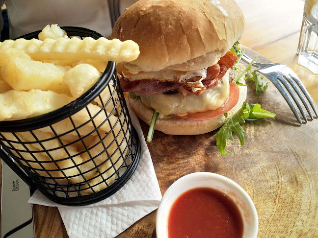 184 Clarence Street, Riccarton, Christchurch 8011, New Zealand