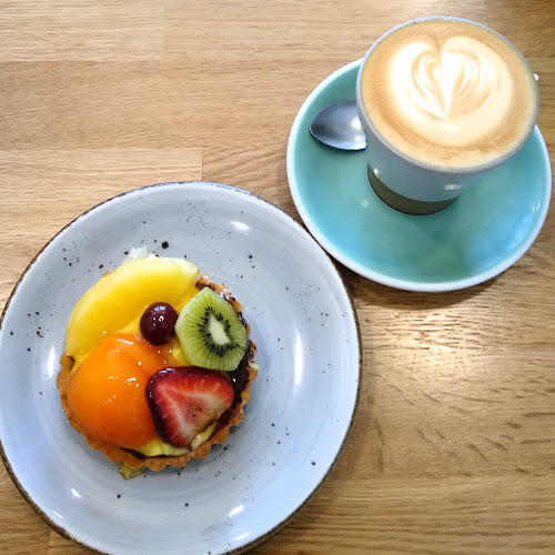 Urban Eatery - Hospitality and gastronomy