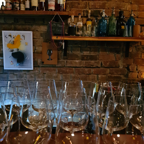 Apero Food and Wine - Hospitality and gastronomy