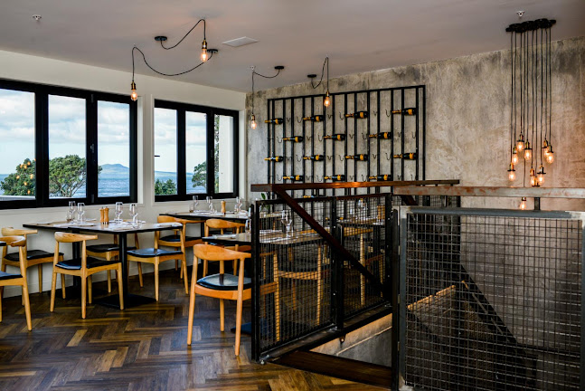 21 Days Bar & Brasserie