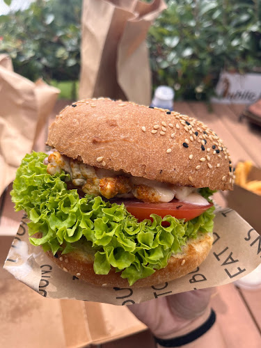 TOO FAT BUNS - Hospitality and gastronomy