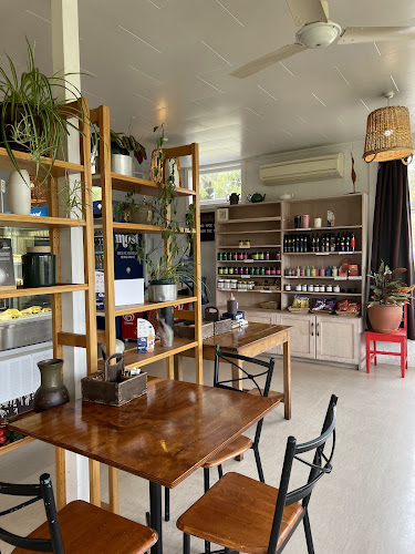 Comentarii opinii despre Native Tree Cafe