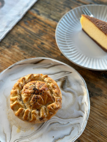 Comentarii opinii despre Black & Gold Coffee Eatery