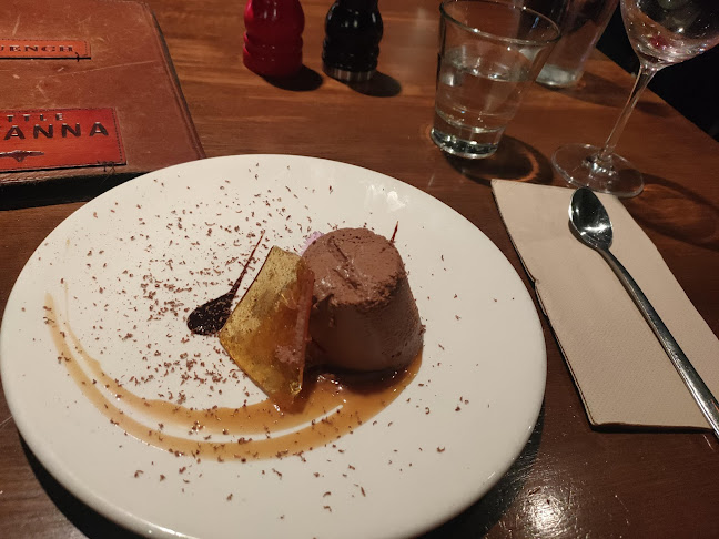 Little Savanna - Hospitality and gastronomy