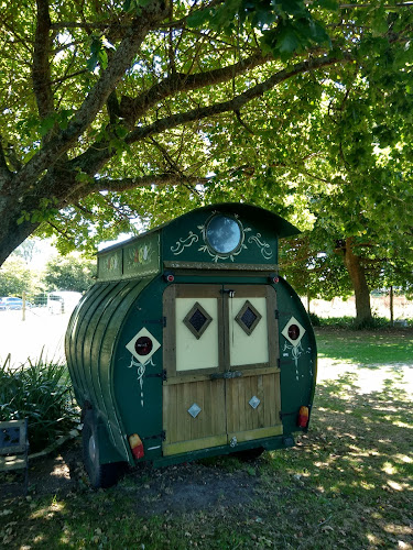 Rhubarb Cafe - Hospitality and gastronomy