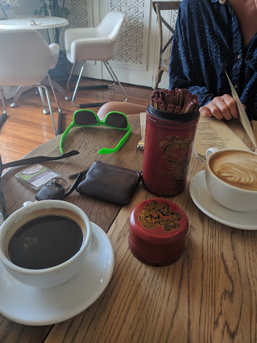 Comentarii opinii despre The Lotus-Heart