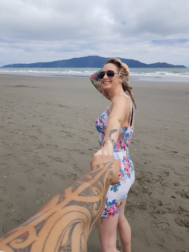 Hell Kapiti Phone number