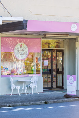 Cupcake Sweeties - Cupcakes, Macarons, Cookies, Brownie & Cake Decorating Supplies