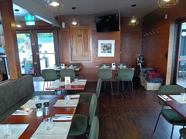 The Olive Kitchen and Bar, Titirangi - Auckland