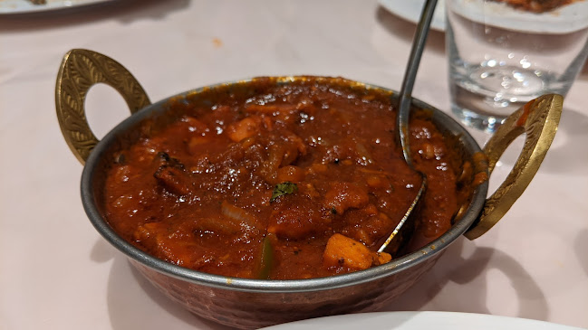 Priya Cafe & Restaurant