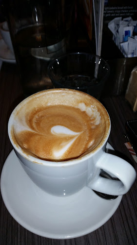 The Coffee Club Great South Road (Greenlane) - Hospitality and gastronomy