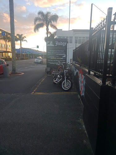 Comentarii opinii despre Judge - House Of Ale