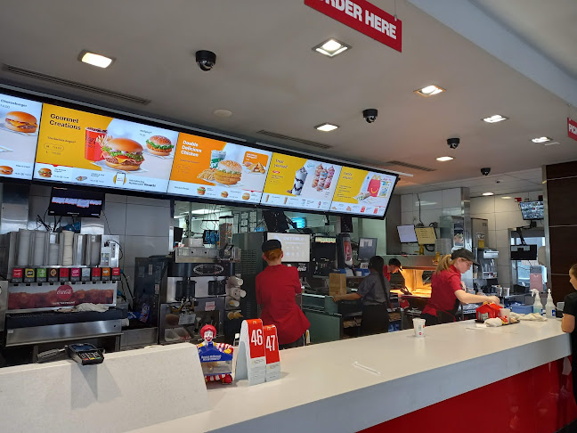 McDonald's Moorhouse Ave - Hospitality and gastronomy