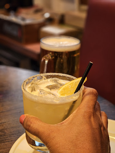 Opinii despre Fat Badgers Pizza Bar Queenstown în Queenstown - Hospitality and gastronomy