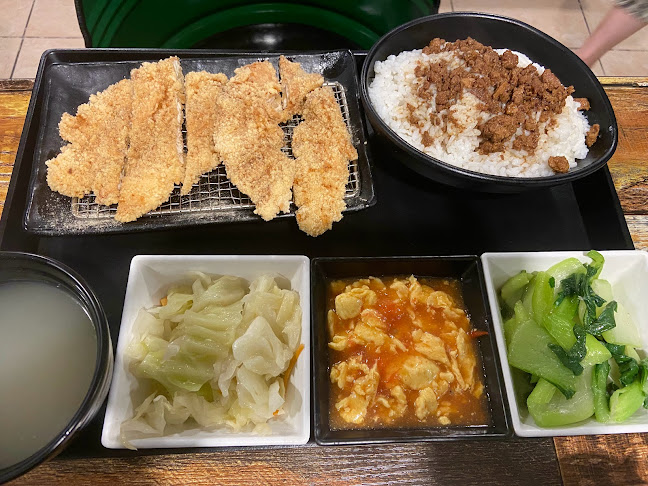 Neighbours' Cafe 芳鄰小館 - Auckland