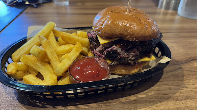 Black Label Barbecue - Hospitality and gastronomy