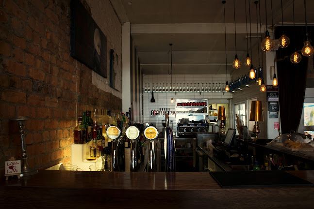 La Vista Cafe & Restaurant - Hospitality and gastronomy