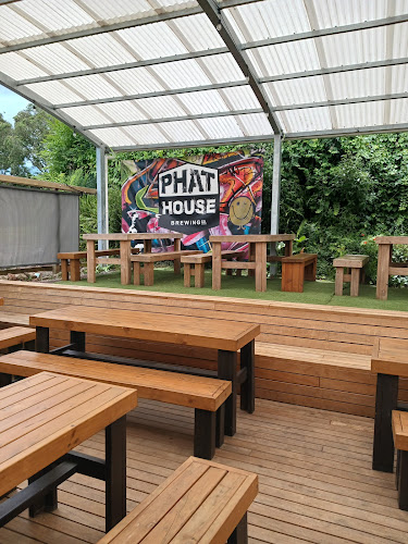 PhatHouse Brewing Co. - Hospitality and gastronomy