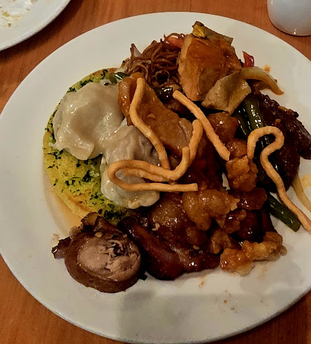 Comments and reviews of King Wah Chinese Restaurant 京华酒家