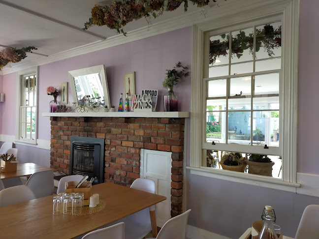 Upside Down Eatery - Hospitality and gastronomy