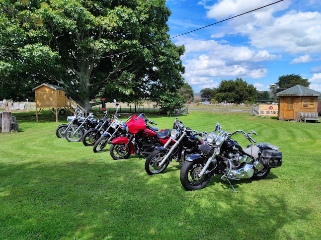 BLACK DOG Tavern Phone number