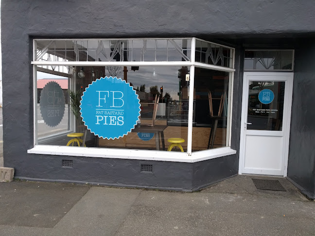 Fat Bastard Pies - Hospitality and gastronomy