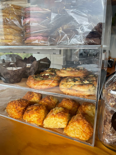 Opinii despre The Flying Bean Coffee Shop în Lower Hutt - Hospitality and gastronomy