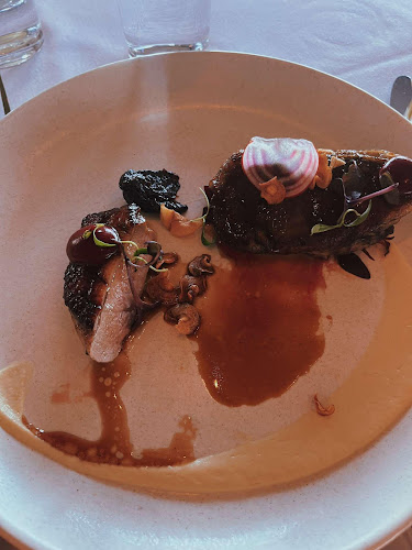 Comentarii opinii despre Sails Restaurant