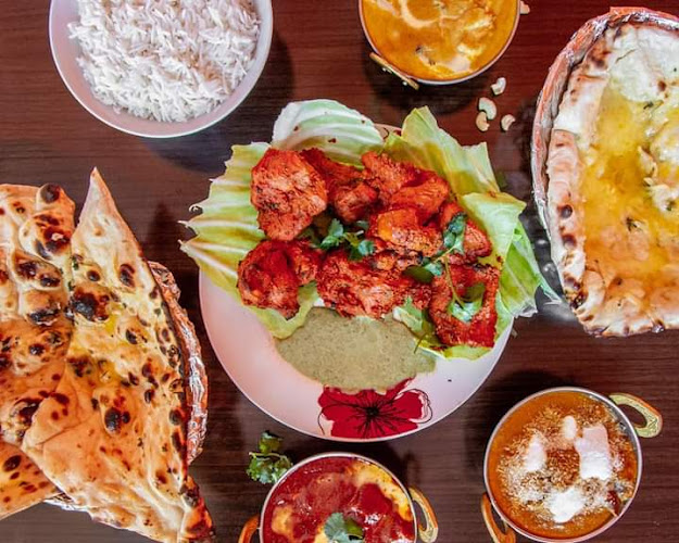 Mini India Take Away - Hospitality and gastronomy