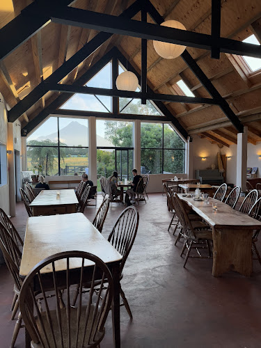 Volcanoview Café, Restaurant & Accommodation - New Plymouth