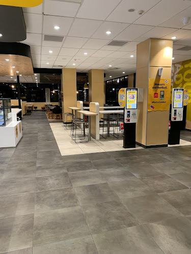 McDonald's Lincoln Road - Hospitality and gastronomy
