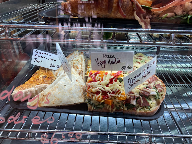 Strange Bandit by Luciano Phone number