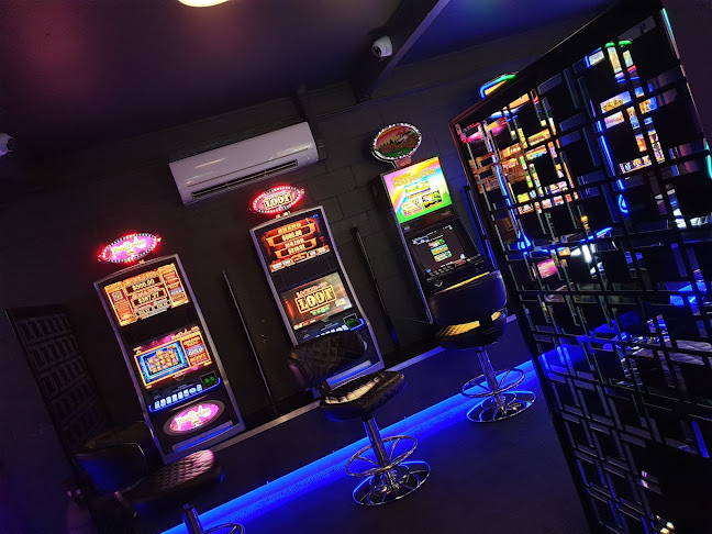 Cutlers Entertainment - Lower Hutt