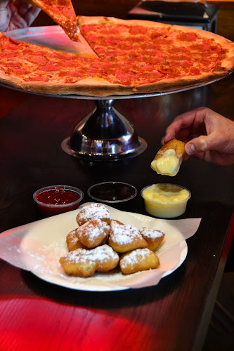 Comentarii opinii despre Sal's Authentic New York Pizza - Richmond