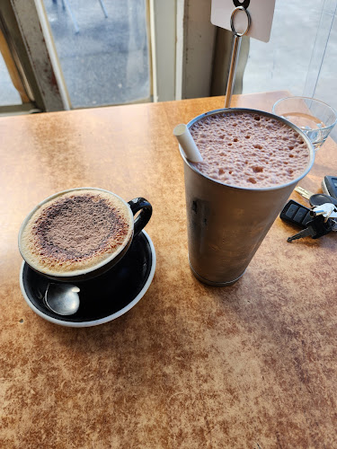 Comments and reviews of Serenity Cafe