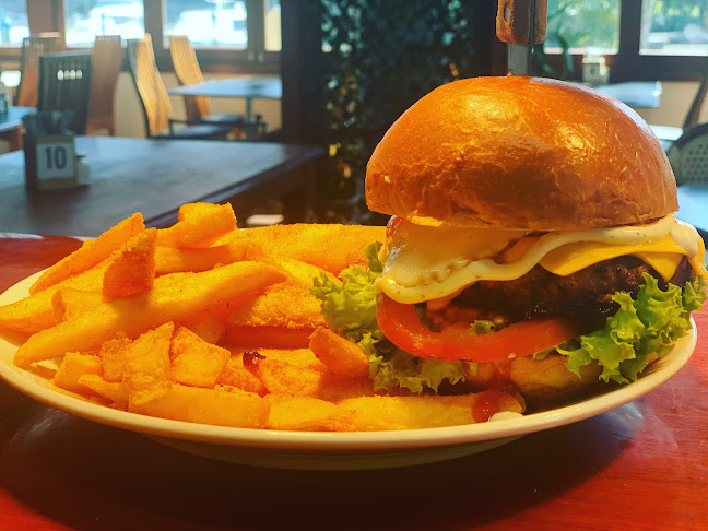 Fresco Family Restaurant and Bar - Whangaparāoa