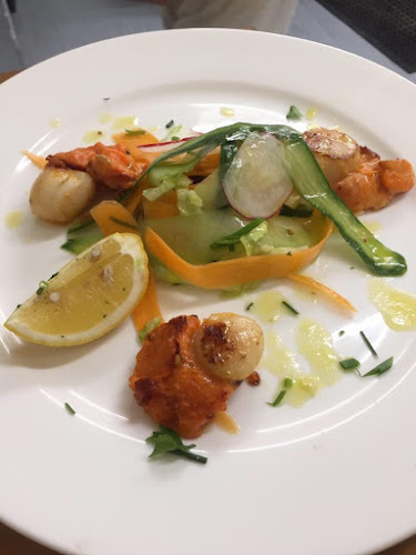 Comentarii opinii despre DOCKS Bar & Seafood Grill