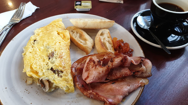 Comentarii opinii despre Cafe Brie