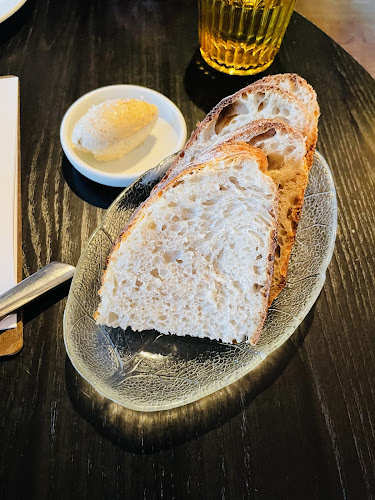 Comments and reviews of Muttonbird