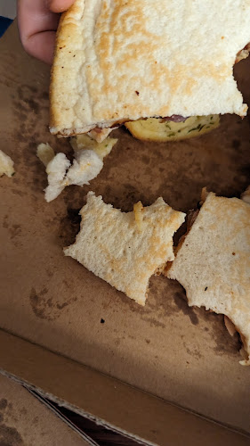 Comentarii opinii despre Domino's Pizza Ilam