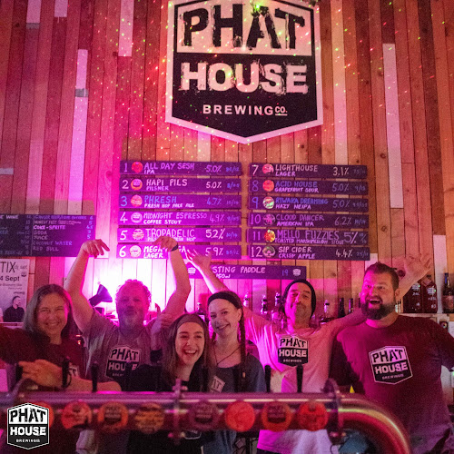 PhatHouse Brewing Co. - Hospitality and gastronomy