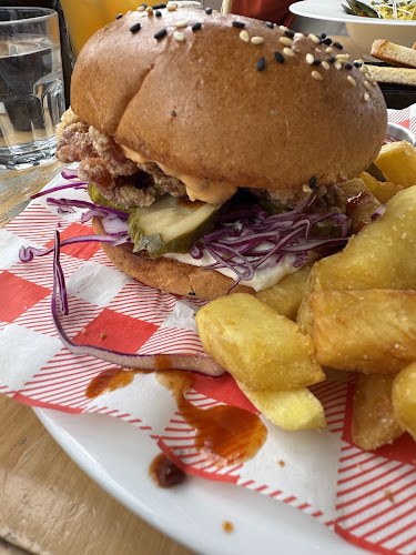 Comentarii opinii despre The Boat - Café & Bar