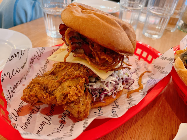 Winner Winner Takapuna - Hospitality and gastronomy