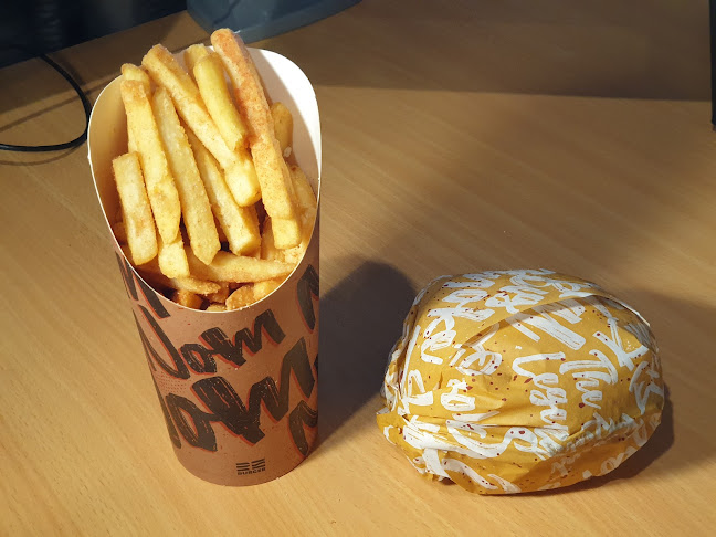 RE Burger Hornby - Hospitality and gastronomy