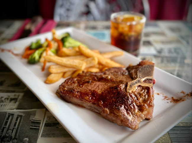 Tony's Original Steak & Seafood Restaurant - Hospitality and gastronomy