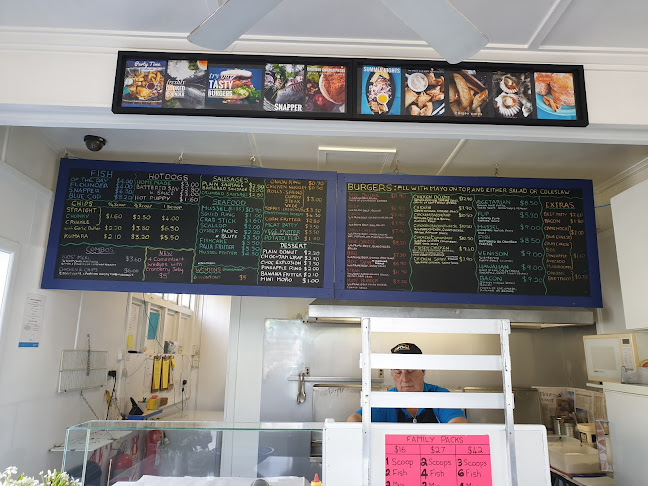 Comments and reviews of Victory Square Fish & Chips