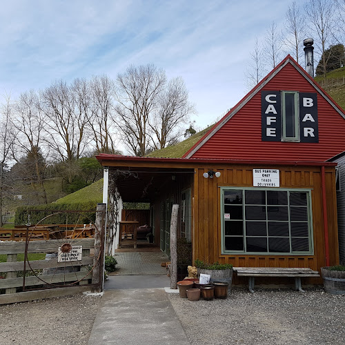 The Chook And Filly - Country Pub - Maraekakaho